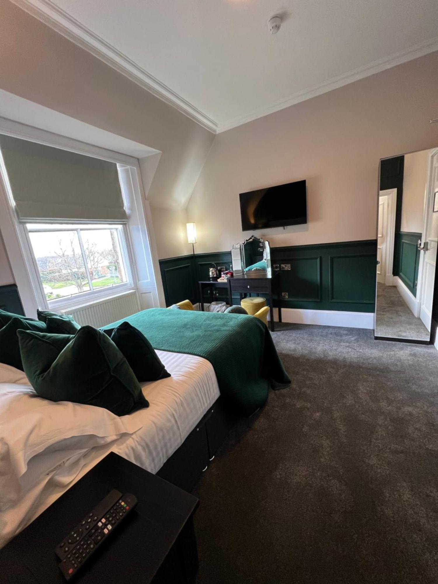 Chapel Cross Guesthouse Roslin Esterno foto